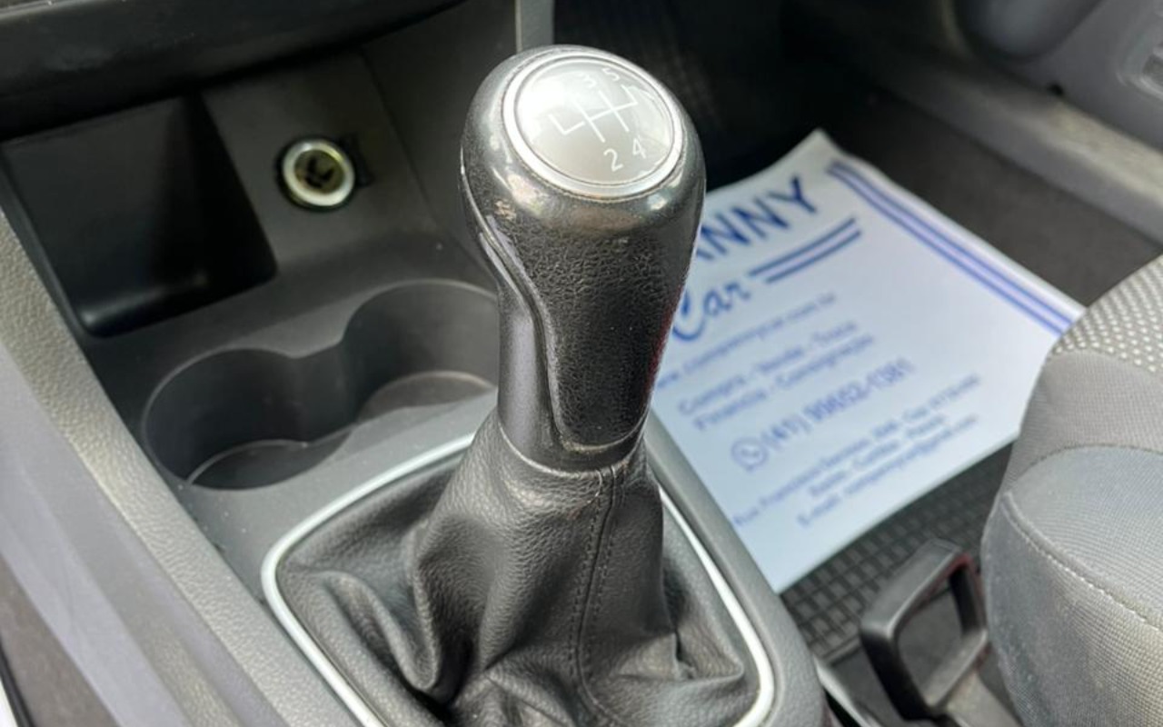 imagem-https://www.socarrao.com.br/sc-vehicle-images-prod/949973/1775848249363-V2hhdHNBcHAgSW1hZ2UgMjAyNi0wNC0xMCBhdCAxNS40My4yMiAoMSkuanBlZw.jpeg