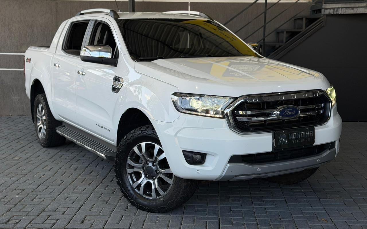 Ford Ranger Limited 3.2 4x4 CD Diesel Aut. na cor Branco em Curitiba / PR - 950378