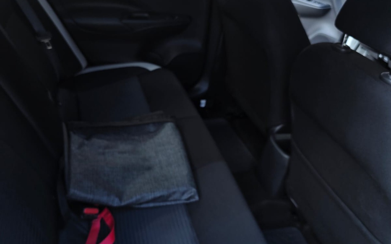 imagem-https://www.socarrao.com.br/sc-vehicle-images-prod/950602/1774125297396-V2hhdHNBcHAgSW1hZ2UgMjAyNi0wMy0yMSBhdCAwOC41MS4xMy5qcGVn.jpeg