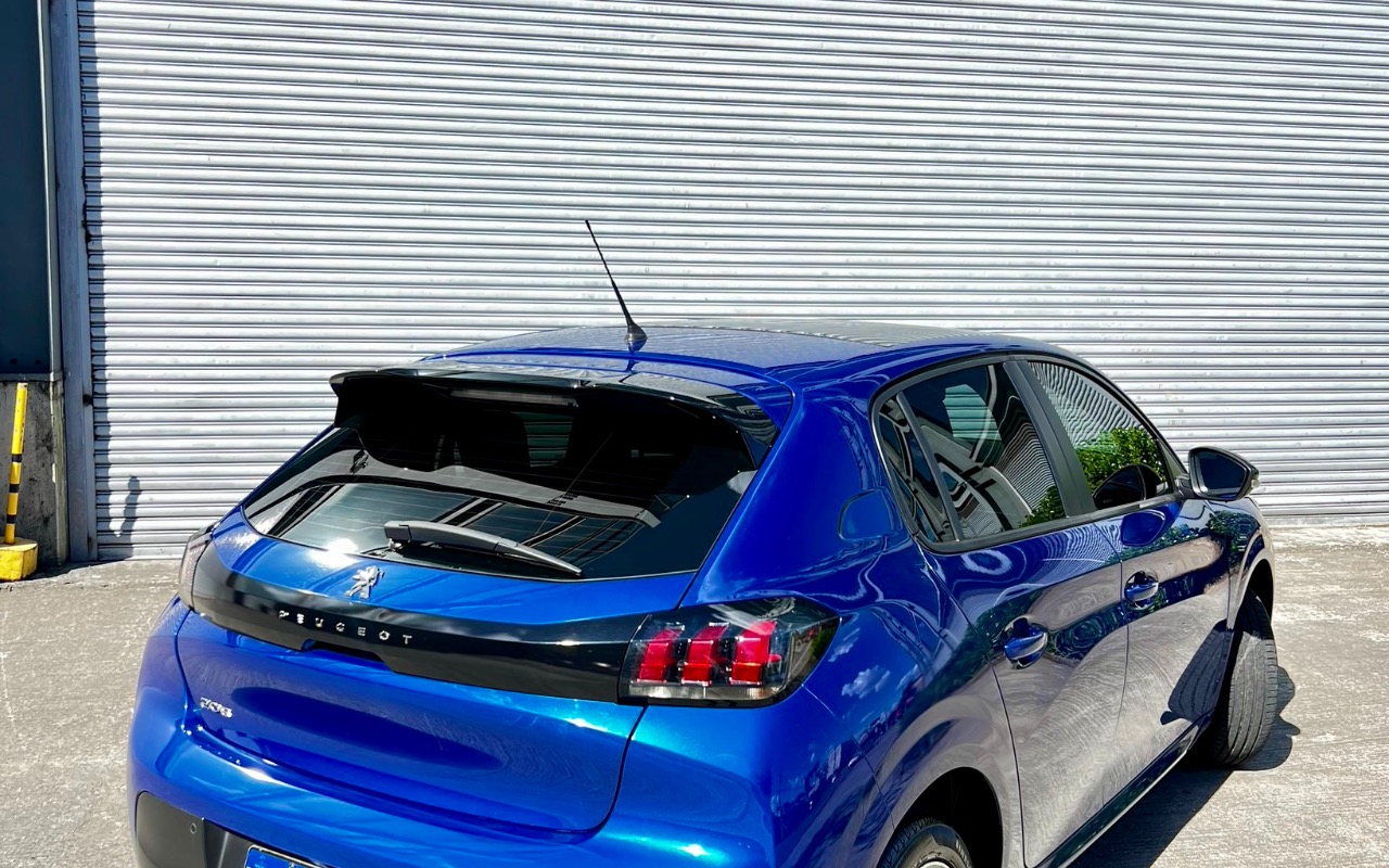 imagem-https://www.socarrao.com.br/sc-vehicle-images-prod/950622/1774299371628-SU1HXzc3NTMuanBlZw.jpeg
