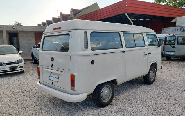 imagem-https://www.socarrao.com.br/sc-vehicle-images-prod/950689/1778158758902-vehicle_image_1774128375_12681baad73e91352b6a2c02db890385.jpeg