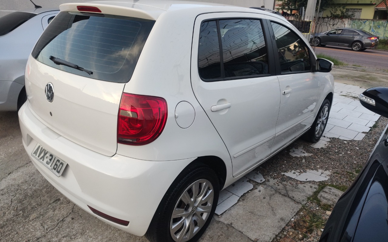imagem-https://www.socarrao.com.br/sc-vehicle-images-prod/950936/1774196026692-SU1HXzIwMjYwMzE2XzE4MjIxMTI1Mi5qcGc.jpg