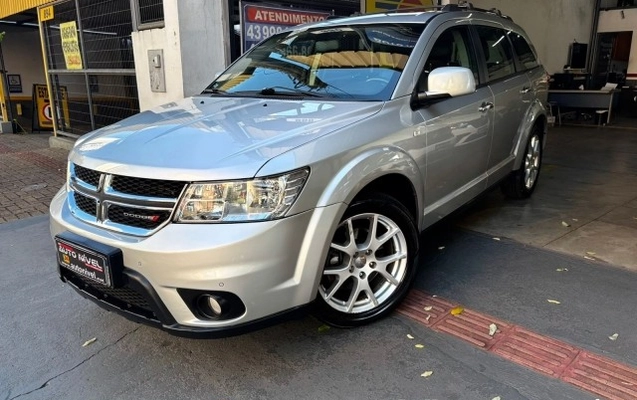 imagem-https://www.socarrao.com.br/sc-vehicle-images-prod/950965/1774210005216-640_480_dodge-journey-rt-3-6-aut-13-13-a9b849-1.jpg