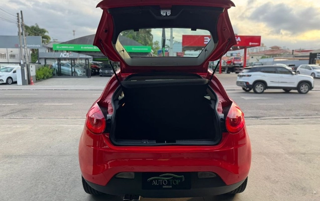 imagem-https://www.socarrao.com.br/sc-vehicle-images-prod/950993/1788016915264-gb-84a0ec2.jpeg