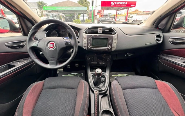 imagem-https://www.socarrao.com.br/sc-vehicle-images-prod/950993/1788016915266-gb-508fcf9.jpg