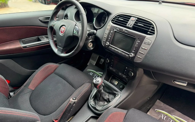 imagem-https://www.socarrao.com.br/sc-vehicle-images-prod/950993/1788016915276-gb-7951031.jpg