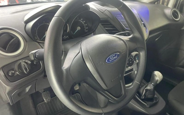 imagem-https://www.socarrao.com.br/sc-vehicle-images-prod/951294/1789129811712-7641686_3_B_fef03048b3.jpeg
