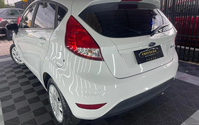 imagem-https://www.socarrao.com.br/sc-vehicle-images-prod/951294/1789129811734-7641686_20_B_41bf301abc.jpeg