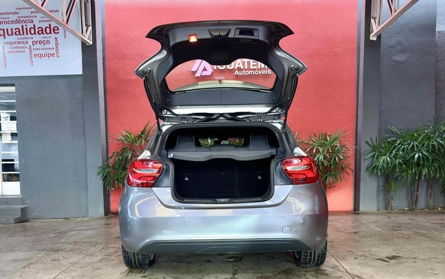 imagem-https://www.socarrao.com.br/sc-vehicle-images-prod/951361/1774268119234-1_062136.jpg