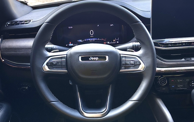 imagem-https://www.socarrao.com.br/sc-vehicle-images-prod/951377/1774268202356-1_021154.jpg
