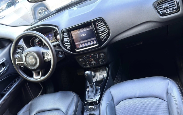 imagem-https://www.socarrao.com.br/sc-vehicle-images-prod/951400/1774268317870-10_043948.jpg