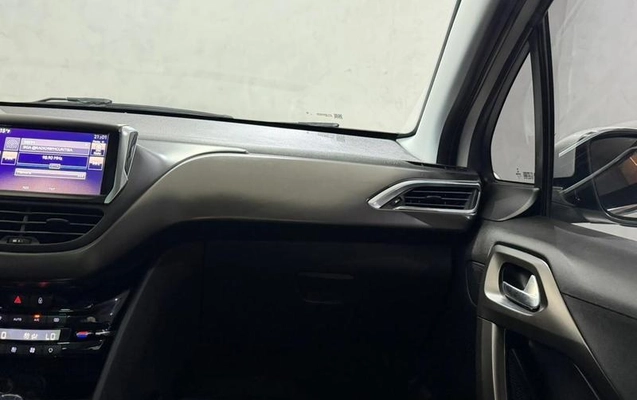 imagem-https://www.socarrao.com.br/sc-vehicle-images-prod/952057/1774280052421-7920463_11_B_e47ea94baf.jpeg