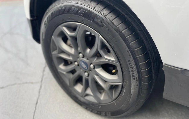 imagem-https://www.socarrao.com.br/sc-vehicle-images-prod/952348/1774273450392-6b36ec61fc5e44d98687c17b4b4a68ed_1774273357506.jpeg