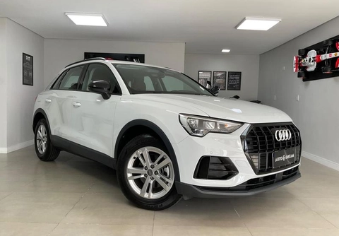 Audi Q3 2020 Branco — foto 1 de 3
