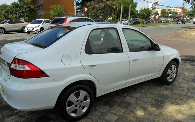 imagem-https://www.socarrao.com.br/sc-vehicle-images-prod/952482/1774276835365-U0FNXzMyMzUuSlBH.JPG