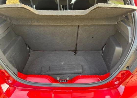 imagem-https://www.socarrao.com.br/sc-vehicle-images-prod/953124/1774287494774-ford-ka-1.0-tivct-flex-se-manual-wmimagem14321312168.jpg