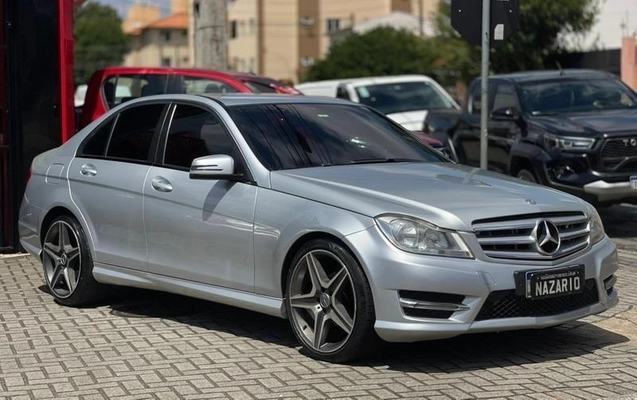 imagem-https://www.socarrao.com.br/sc-vehicle-images-prod/953282/1778850601532-7922349_18_B_e4d8ed7ccd.jpeg