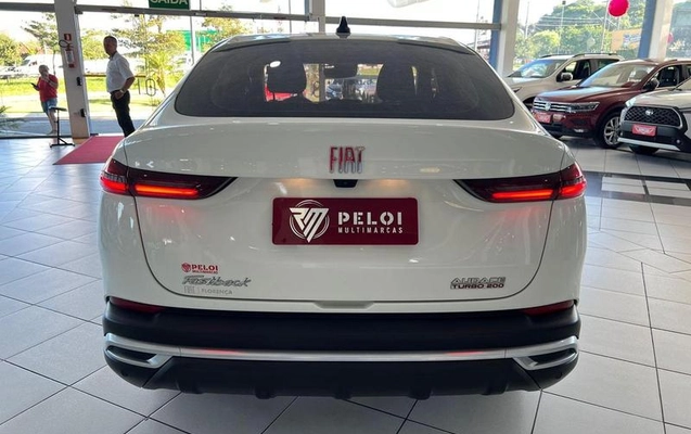 imagem-https://www.socarrao.com.br/sc-vehicle-images-prod/953356/1785769016756-7785211_16_B_9a0cd161fb.jpeg
