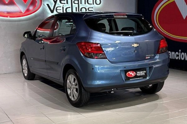 imagem-https://www.socarrao.com.br/sc-vehicle-images-prod/953777/1784740664498-7756021_15_B_dfbd565717.jpeg