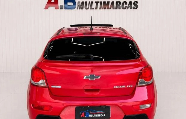 imagem-https://www.socarrao.com.br/sc-vehicle-images-prod/953924/1784663088571-7923602_3_B_023e14b3fb.jpeg