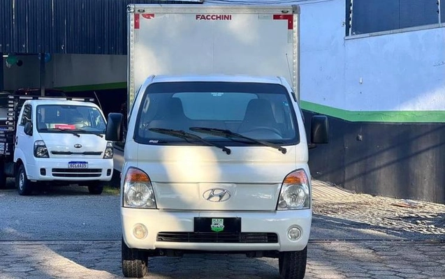 imagem-https://www.socarrao.com.br/sc-vehicle-images-prod/954067/1788276984427-7916721_1_B_66460fafb3.jpeg