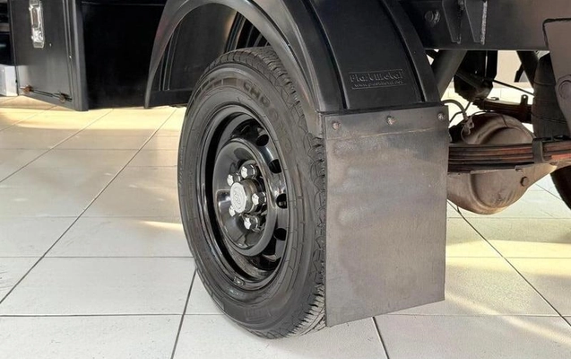 imagem-https://www.socarrao.com.br/sc-vehicle-images-prod/954071/1788276970040-7916715_20_B_b1c09fd55f.jpeg