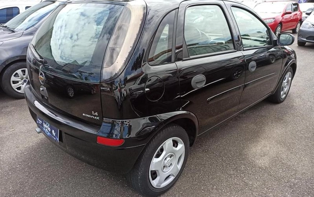 imagem-https://www.socarrao.com.br/sc-vehicle-images-prod/954112/1790352763869-7922870_5_B_4ddf6322e8.jpeg