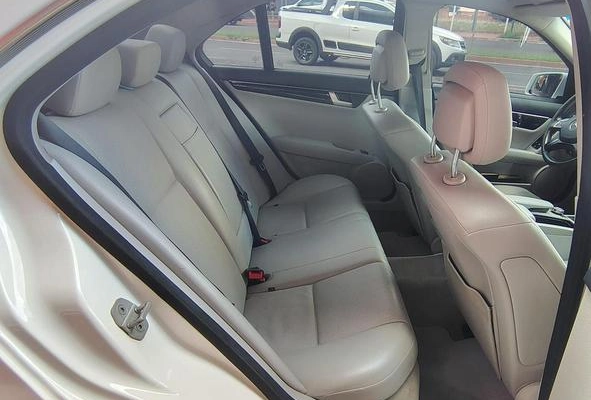 imagem-https://www.socarrao.com.br/sc-vehicle-images-prod/954136/1789569606044-7923765_1_B_5753ddfb7c.jpeg