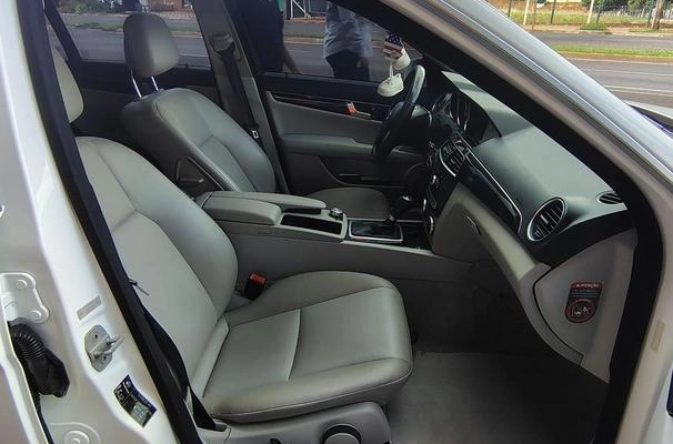 imagem-https://www.socarrao.com.br/sc-vehicle-images-prod/954136/1789569606044-7923765_1_B_7f2c660a38.jpeg