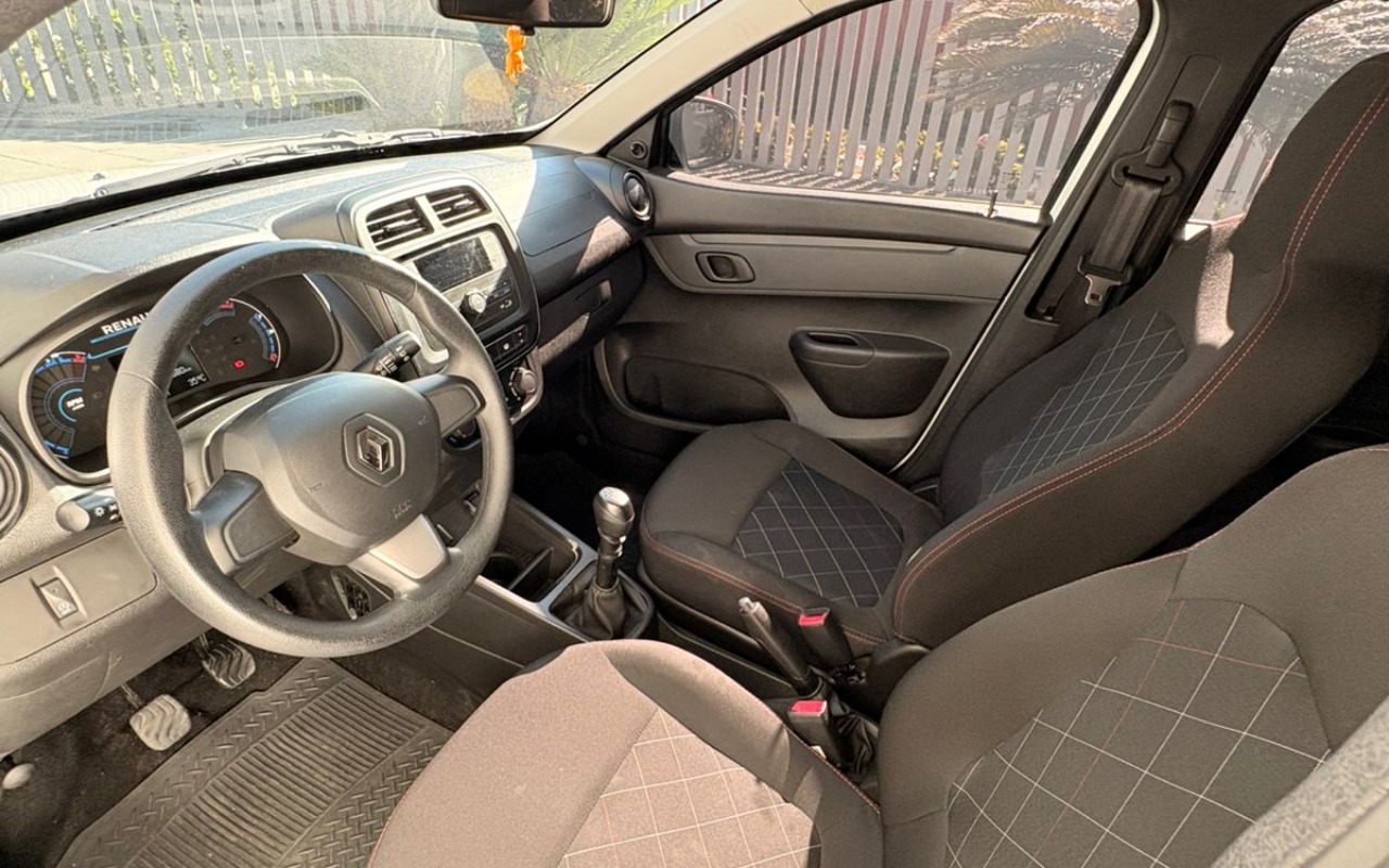 imagem-https://www.socarrao.com.br/sc-vehicle-images-prod/954158/1774354856982-V2hhdHNBcHAgSW1hZ2UgMjAyNi0wMy0yMyBhdCAxNy40OS4yMCAoMSkuanBlZw.jpeg