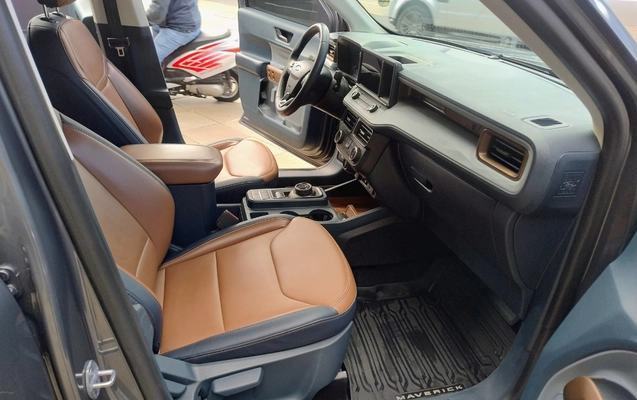 imagem-https://www.socarrao.com.br/sc-vehicle-images-prod/954199/1775836258539-SU1HXzIwMjYwNDEwXzExMjM1ODE0OF9IRFJfQUUuanBn.jpg