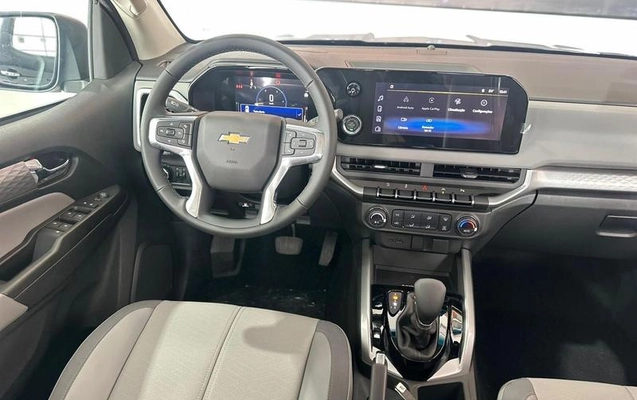 imagem-https://www.socarrao.com.br/sc-vehicle-images-prod/955688/1786791778744-7925632_22_B_76330a176e.jpeg