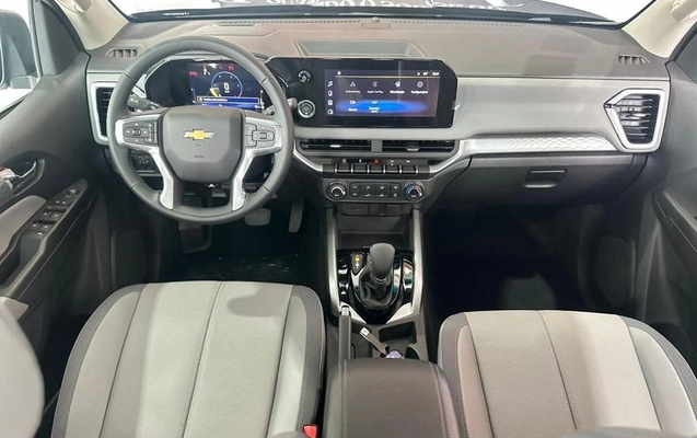 imagem-https://www.socarrao.com.br/sc-vehicle-images-prod/955688/1786791778745-7925632_19_B_e4110148da.jpeg
