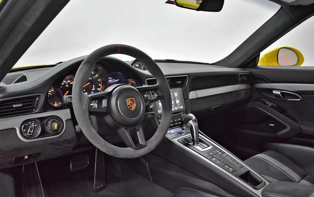 imagem-https://www.socarrao.com.br/sc-vehicle-images-prod/955766/1788876153617-7837887_3_B_d9347dab76.jpg