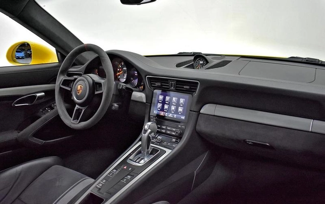 imagem-https://www.socarrao.com.br/sc-vehicle-images-prod/955766/1788876153619-7837887_4_B_f5edc2b323.jpg