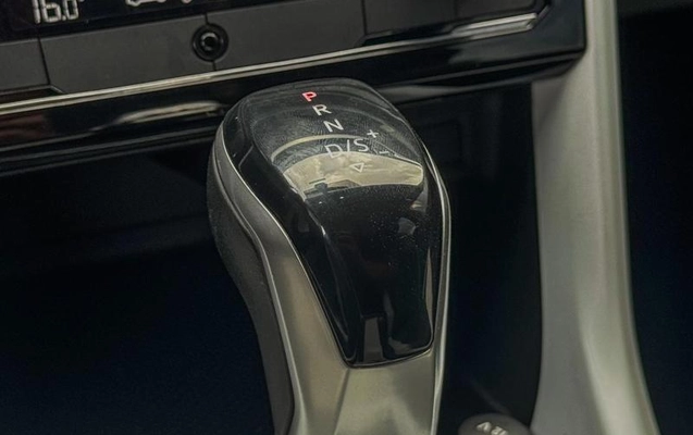 imagem-https://www.socarrao.com.br/sc-vehicle-images-prod/955809/1786027307097-7777758_13_B_b4dd0d4f4e.jpeg