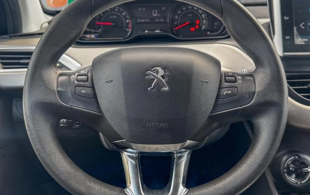 imagem-https://www.socarrao.com.br/sc-vehicle-images-prod/955811/1789483903368-7777752_9_B_5d52f99f1a.jpeg