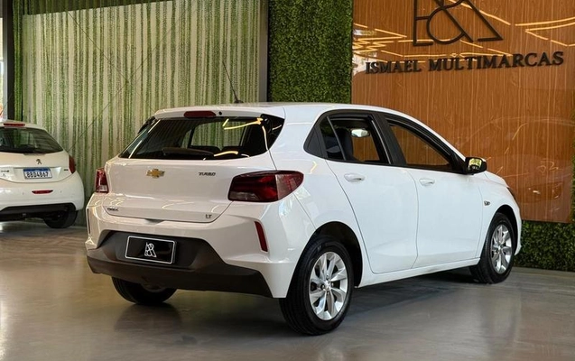 imagem-https://www.socarrao.com.br/sc-vehicle-images-prod/955935/1788960265093-7915081_8_B_c9be4988ad.jpeg