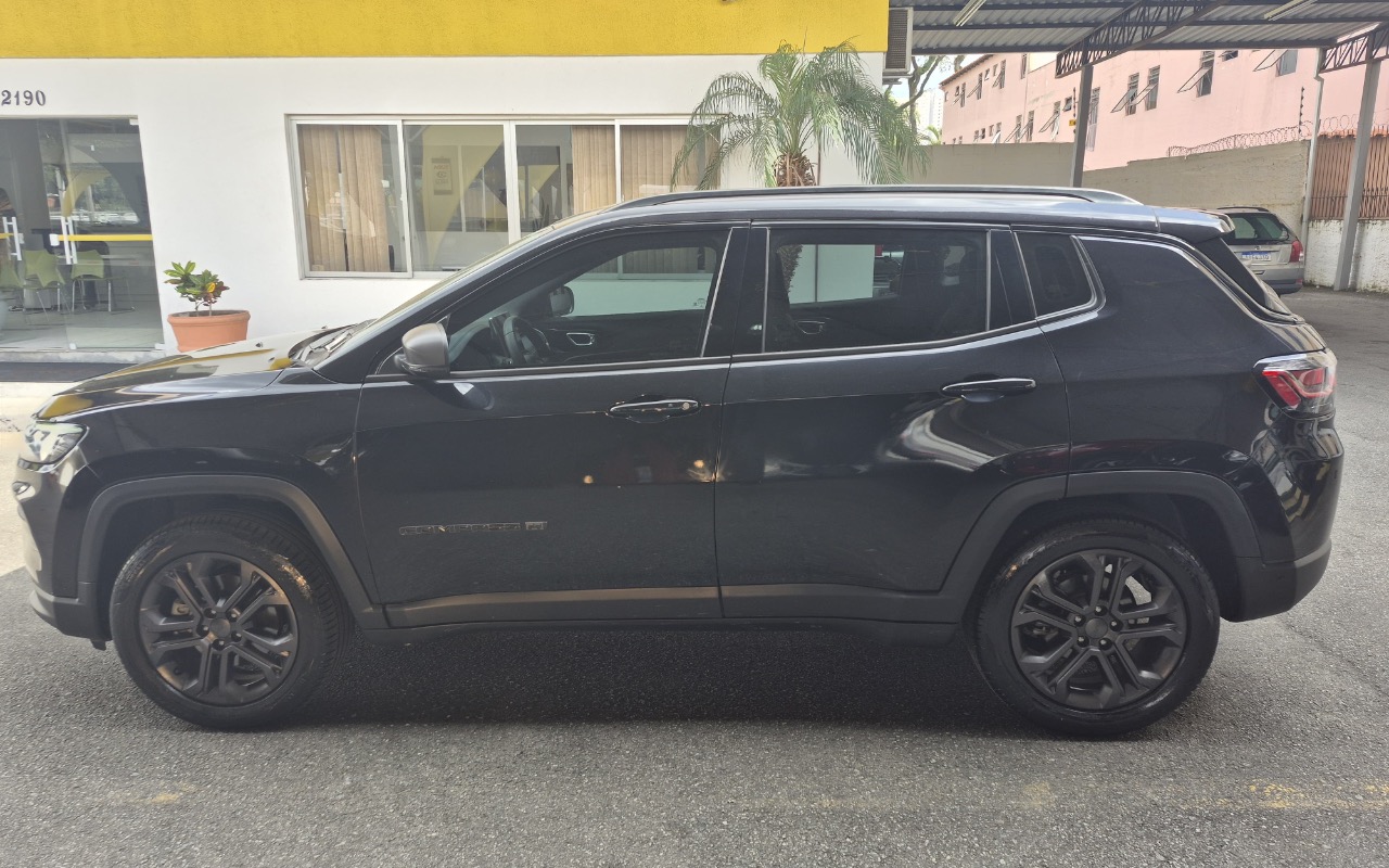 imagem-https://www.socarrao.com.br/sc-vehicle-images-prod/955949/1774369241294-RkI1RkRCNjctQjQwOS00MzIzLUIxMkEtREI1RjRDRTlDNTAzLmpwZWc.jpeg