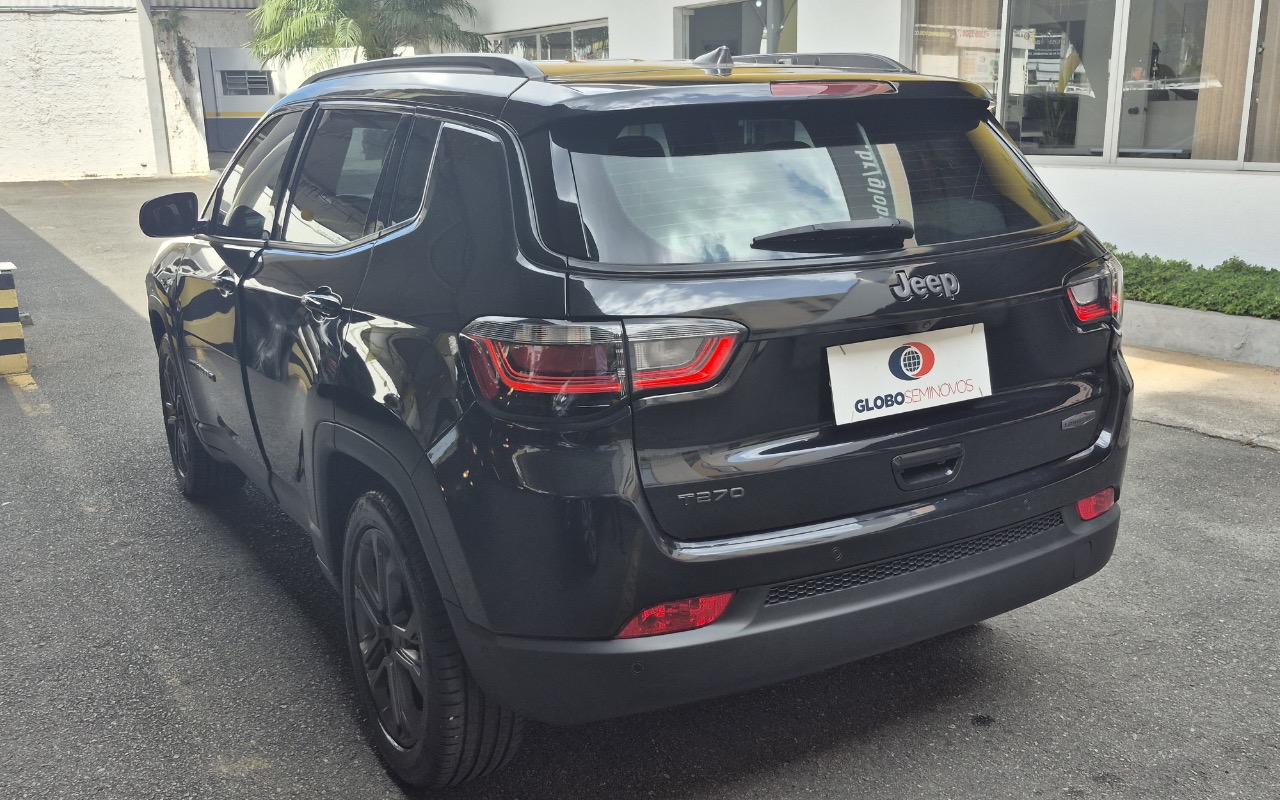 imagem-https://www.socarrao.com.br/sc-vehicle-images-prod/955949/1774369242000-NTIwMjc1MkYtMTQzRi00RTAyLTlFMzAtOTQyMTM1OTMyQjM3LmpwZWc.jpeg