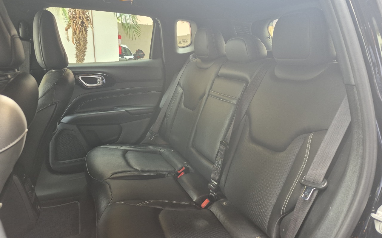 imagem-https://www.socarrao.com.br/sc-vehicle-images-prod/955949/1774369242919-NUI3NjlDNjEtRDI2MC00OTI1LUFCMTctMDBFMjM4MEU1NTE2LmpwZWc.jpeg