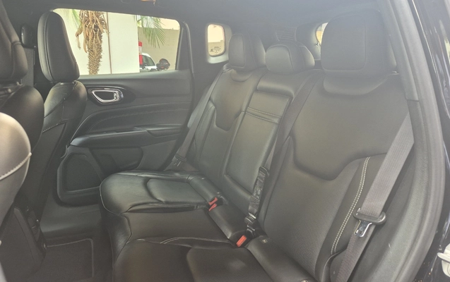 imagem-https://www.socarrao.com.br/sc-vehicle-images-prod/955949/1774369242919-NUI3NjlDNjEtRDI2MC00OTI1LUFCMTctMDBFMjM4MEU1NTE2LmpwZWc.jpeg