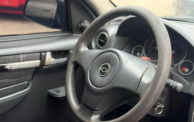 imagem-https://www.socarrao.com.br/sc-vehicle-images-prod/956159/1790109149508-7895878_5_B_fea05b6cda.jpeg