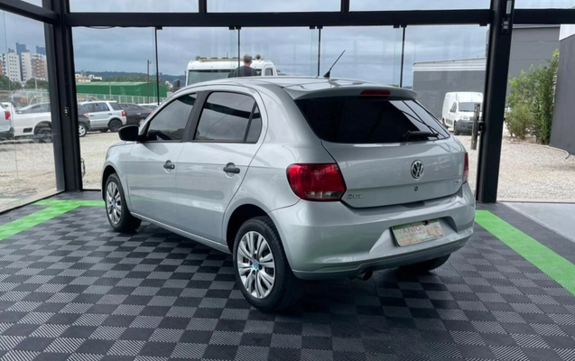 imagem-https://www.socarrao.com.br/sc-vehicle-images-prod/956567/1784643744952-003_b38568b4577c5b378d87c35e88b1c020.jpg
