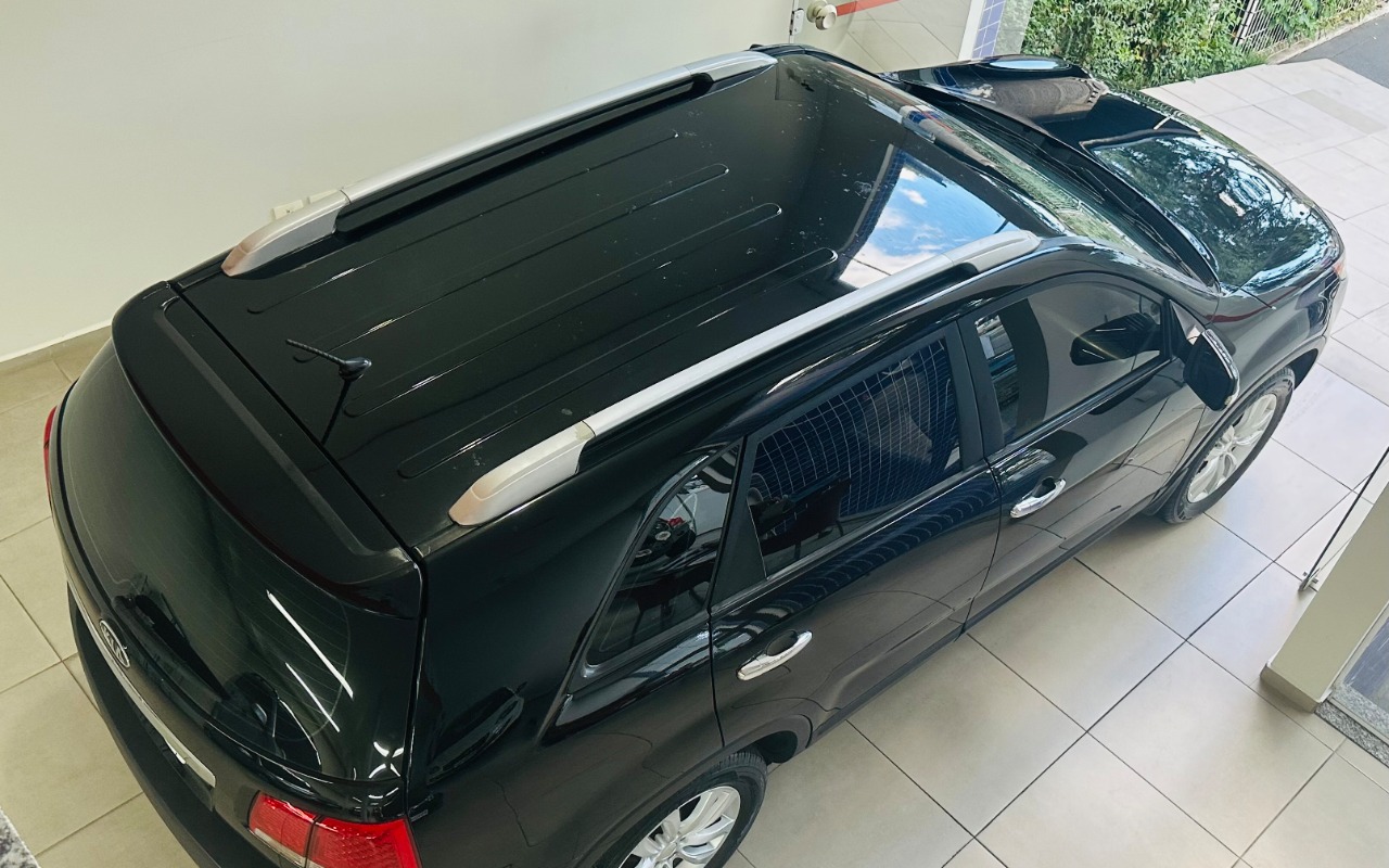 imagem-https://www.socarrao.com.br/sc-vehicle-images-prod/956896/1774640681955-MTRjLmpwZw.jpg
