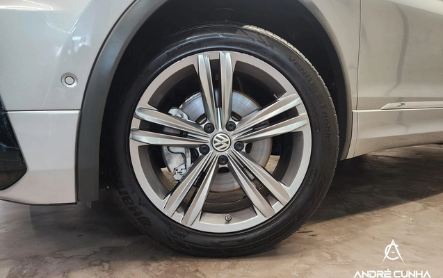 imagem-https://www.socarrao.com.br/sc-vehicle-images-prod/956970/1789741923459-c046f38fd57e4b63bfb7e1dd91d6aad5_1765818747709.jpeg