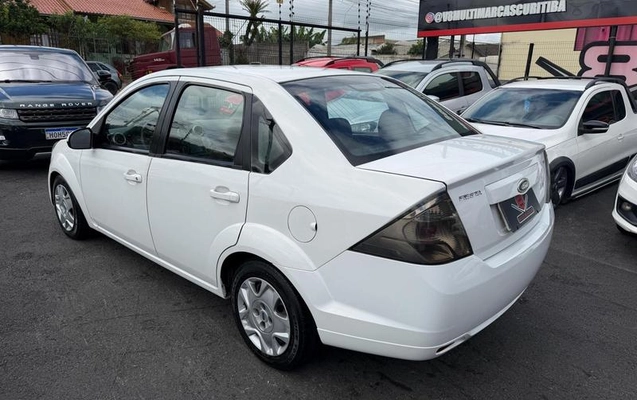 imagem-https://www.socarrao.com.br/sc-vehicle-images-prod/957044/1787770075747-7891374_4_B_1ddaba1e62.jpeg