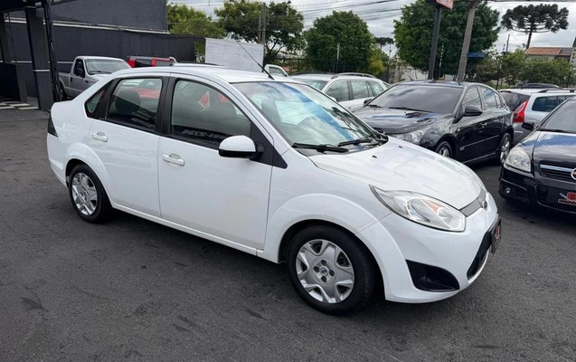 imagem-https://www.socarrao.com.br/sc-vehicle-images-prod/957044/1787770075779-7891374_13_B_5f20e20c2a.jpeg