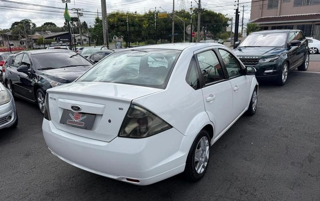 imagem-https://www.socarrao.com.br/sc-vehicle-images-prod/957044/1787770075783-7891374_16_B_9dc9d1ffa0.jpeg