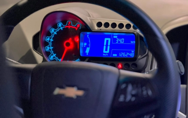 imagem-https://www.socarrao.com.br/sc-vehicle-images-prod/957595/1786642675297-d56359a6-6fe6-4878-83fc-759fd3a93523.jpg